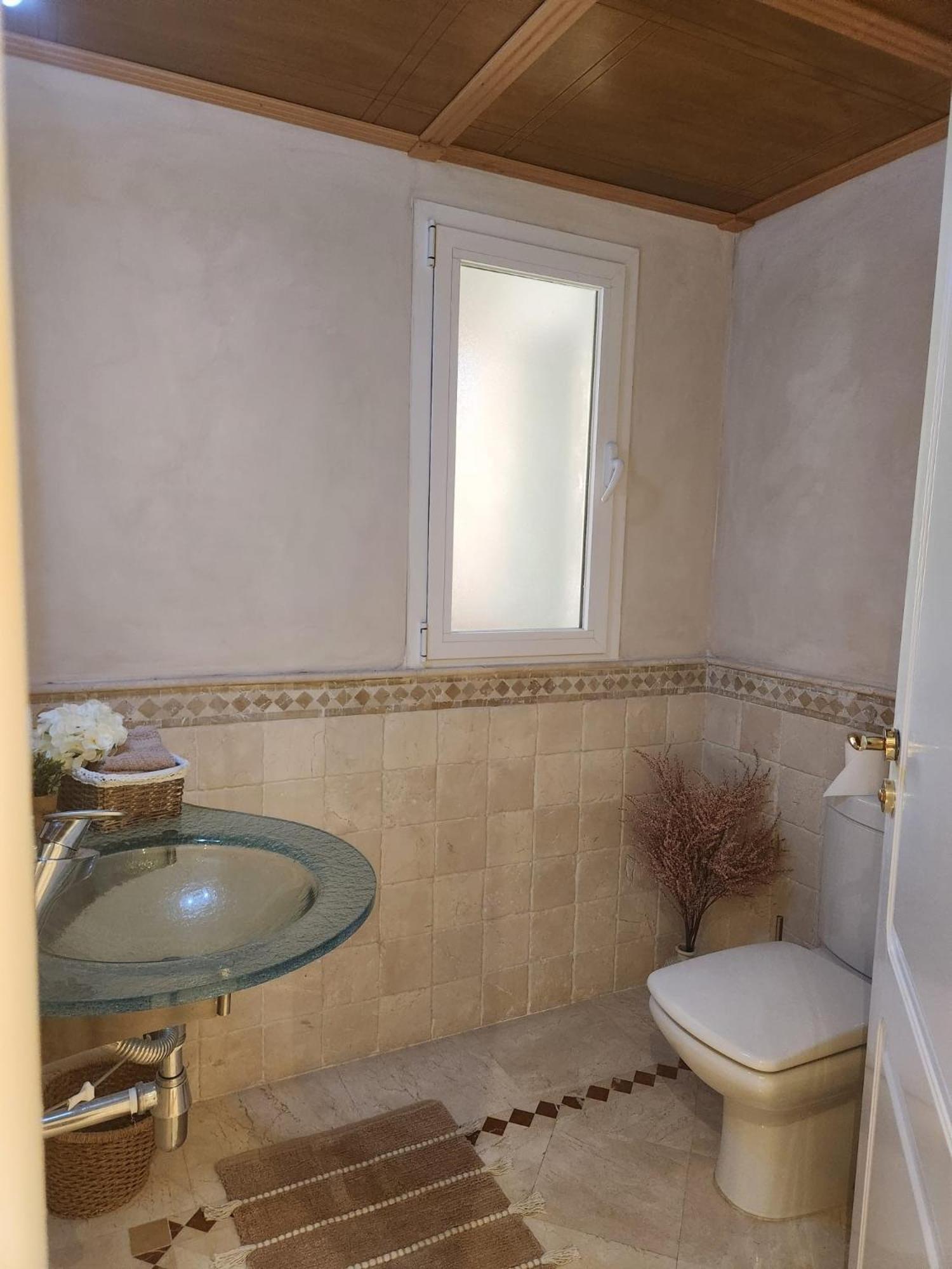 Luxury 2 Bedroom Apartment, Sierra Blanca,
