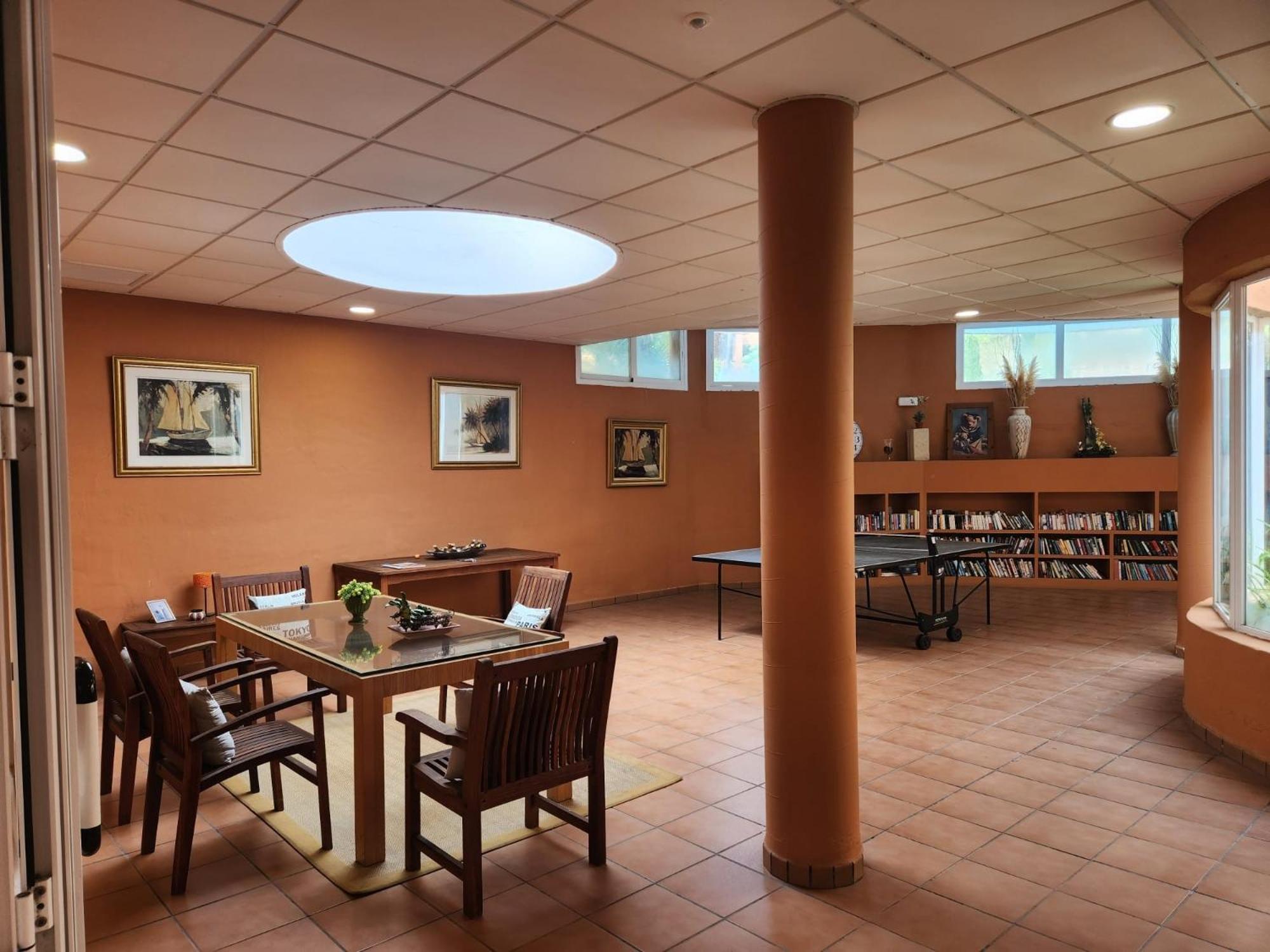 Luxury 2 Bedroom Apartment, Sierra Blanca, Apartment Marbella